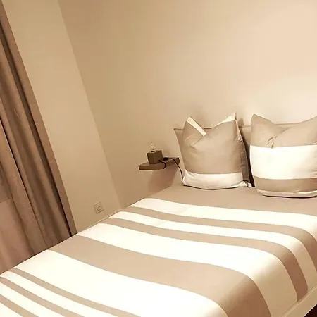 Les Nuages De Sablon Apartment *